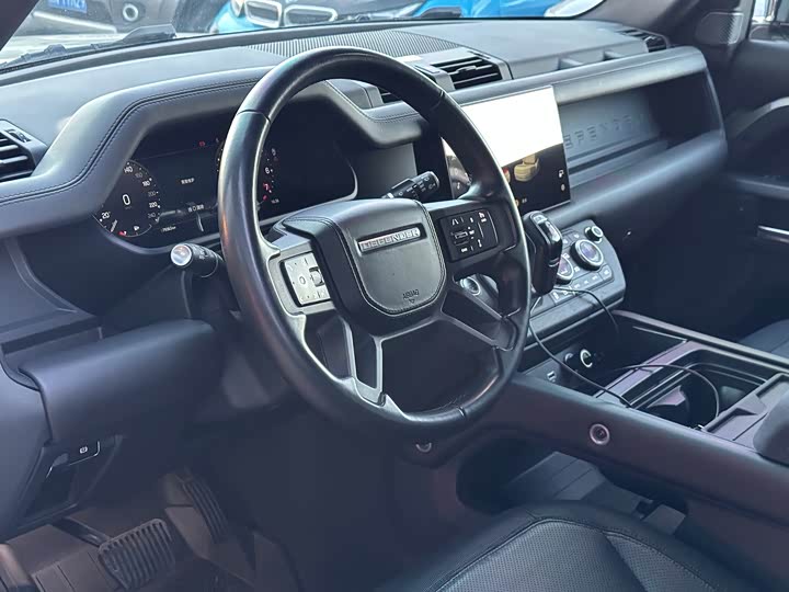 Фото 4 - Land Rover Defender