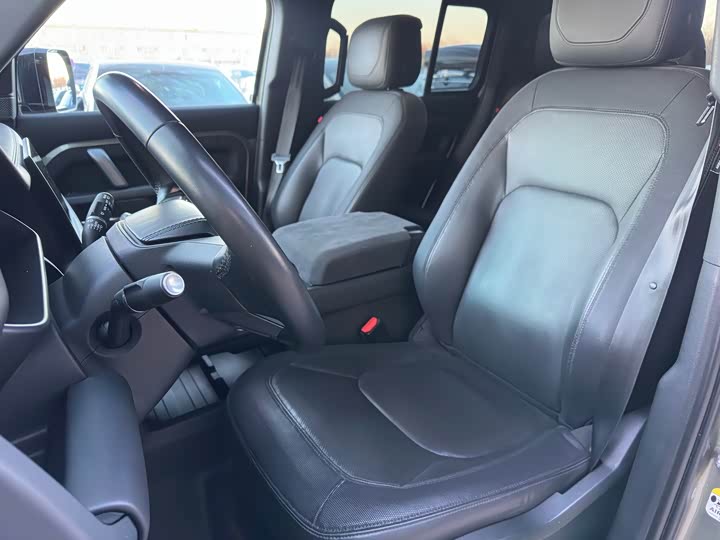 Фото 5 - Land Rover Defender