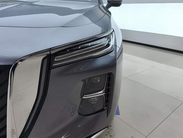 Фото 5 - Hongqi H5 Hybrid