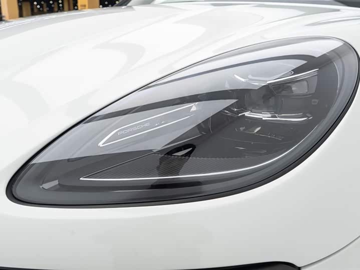 Фото 9 - Porsche Macan