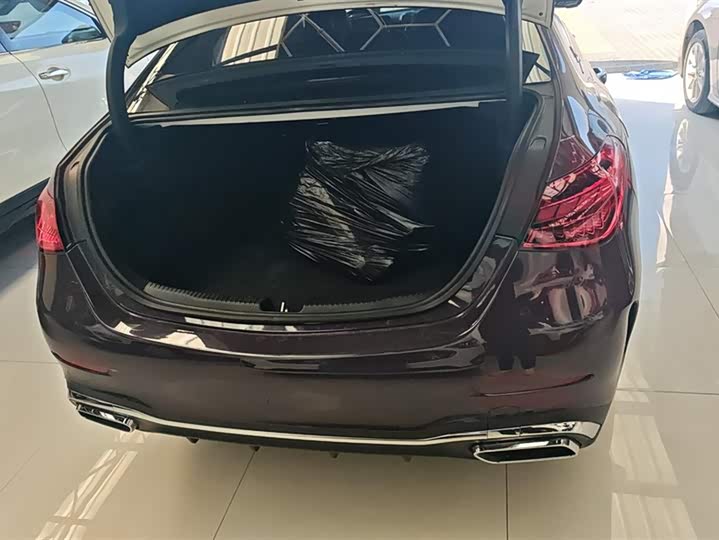 Фото 4 - Mercedes-Benz C-Class