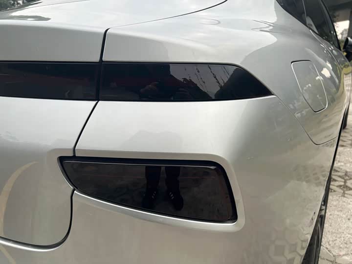 Фото 8 - XPeng P7