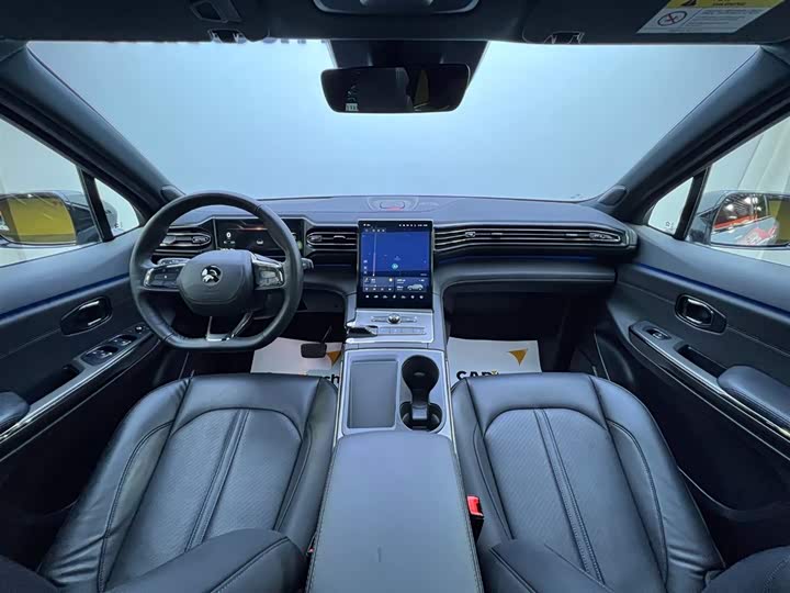 Фото 7 - Nio ES6