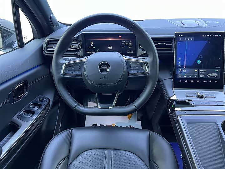 Фото 8 - Nio ES6