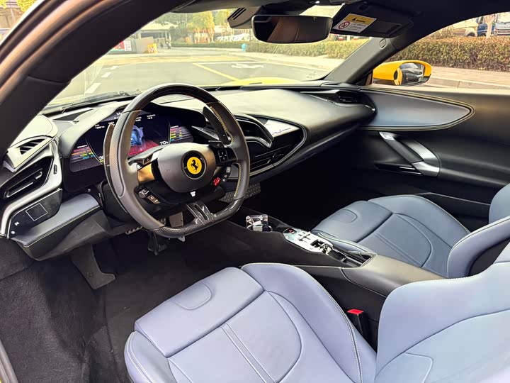 Фото 5 - Ferrari SF90