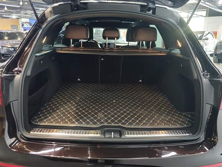 Фото 4 - Mercedes-Benz GLC-Class