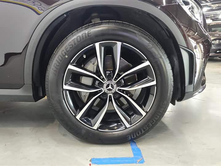 Фото 6 - Mercedes-Benz GLC-Class