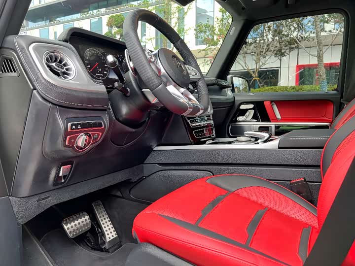 Фото 6 - Mercedes-Benz G-Class AMG