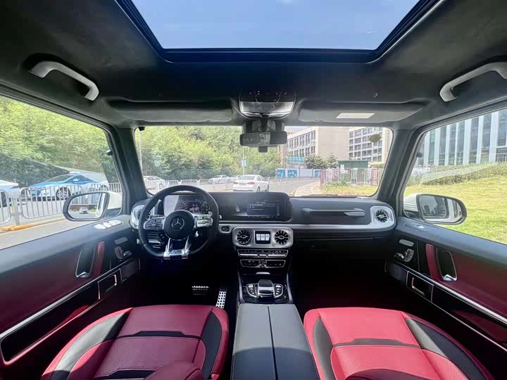 Фото 8 - Mercedes-Benz G-Class AMG