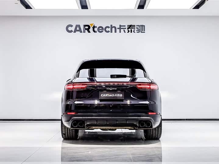 Фото 5 - Porsche Cayenne