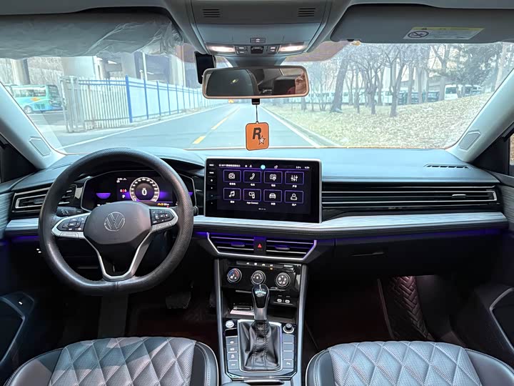 Фото 5 - Volkswagen Sagitar L