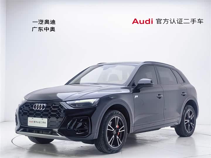 Фото 1 - Audi Q5L