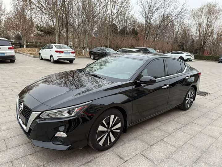 Фото 2 - Nissan Teana