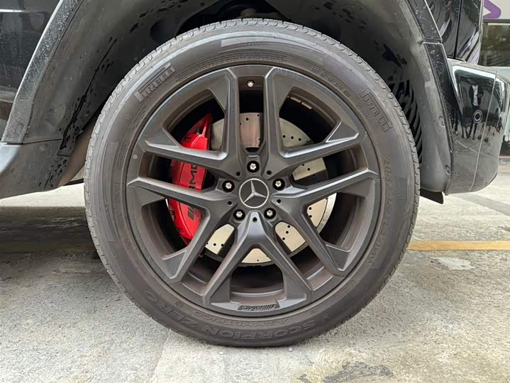 Фото 4 - Mercedes-Benz G-Class AMG