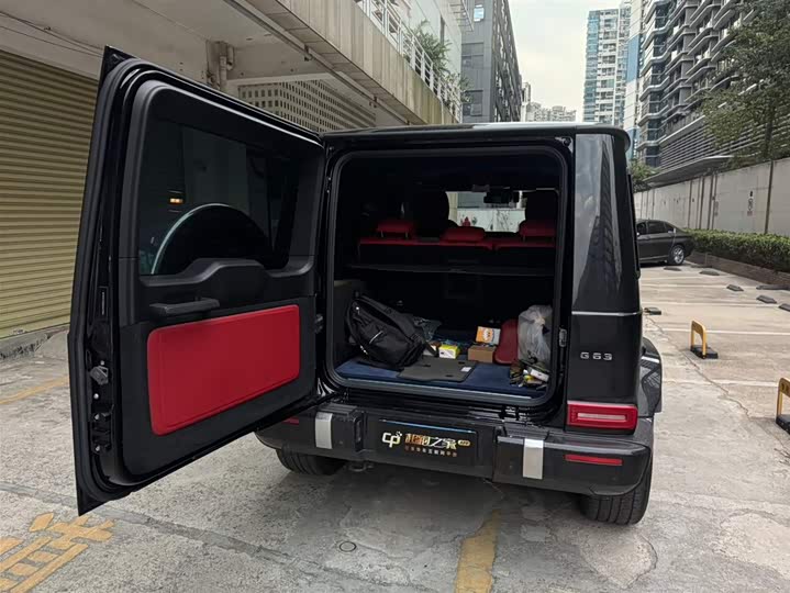 Фото 8 - Mercedes-Benz G-Class AMG