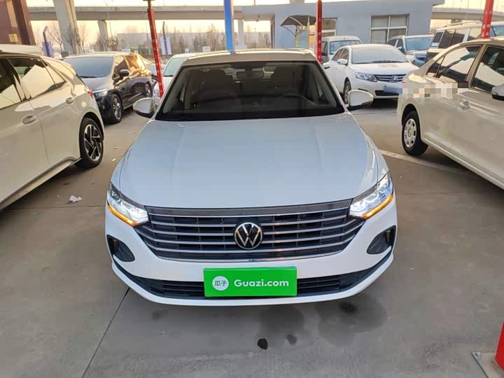 Фото 3 - Volkswagen Lavida