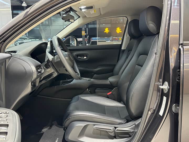 Фото 9 - Honda ZR-V