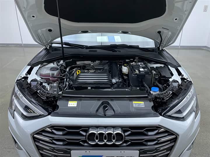 Фото 9 - Audi A3