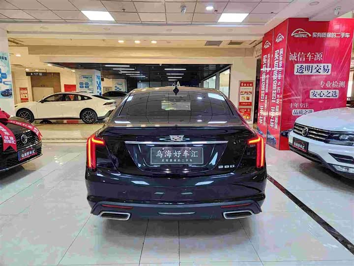 Фото 8 - Cadillac CT5