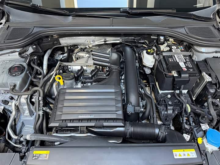 Фото 7 - Volkswagen Golf