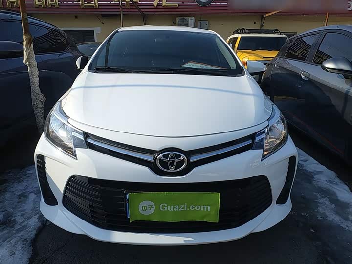 Фото 3 - Toyota Vios