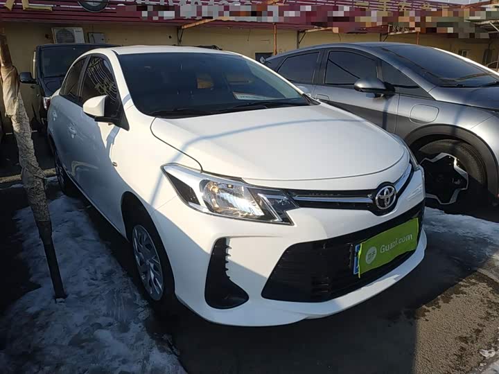Фото 4 - Toyota Vios