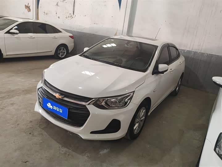 Фото 1 - Chevrolet Onix (Cavalier)