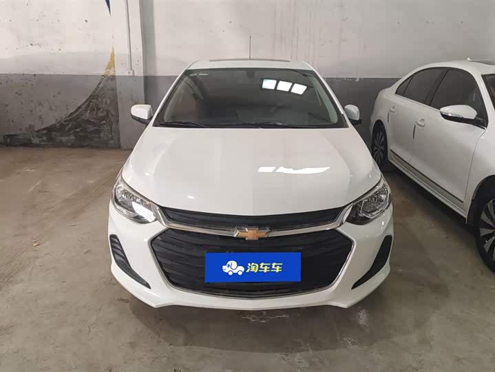 Фото 2 - Chevrolet Onix (Cavalier)