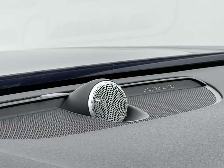 Фото 7 - Volvo S90