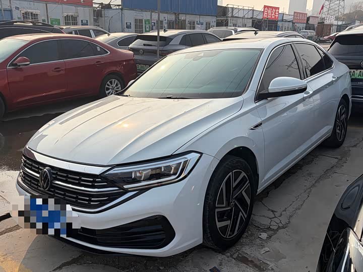 Фото 1 - Volkswagen Sagitar L