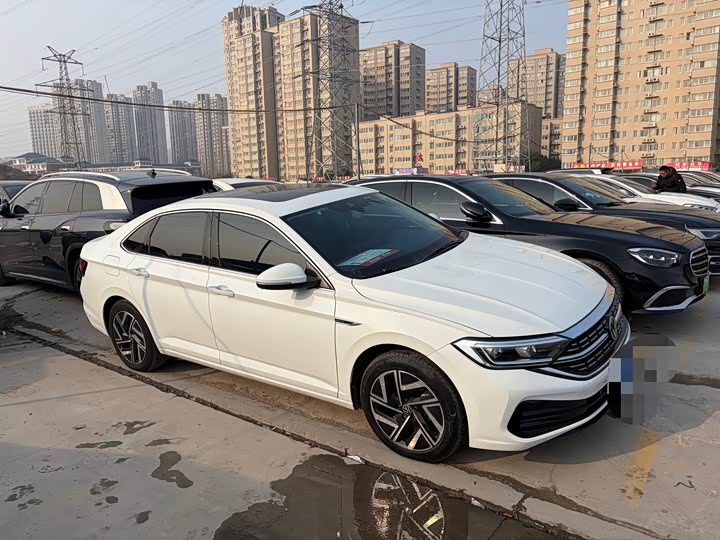 Фото 3 - Volkswagen Sagitar L