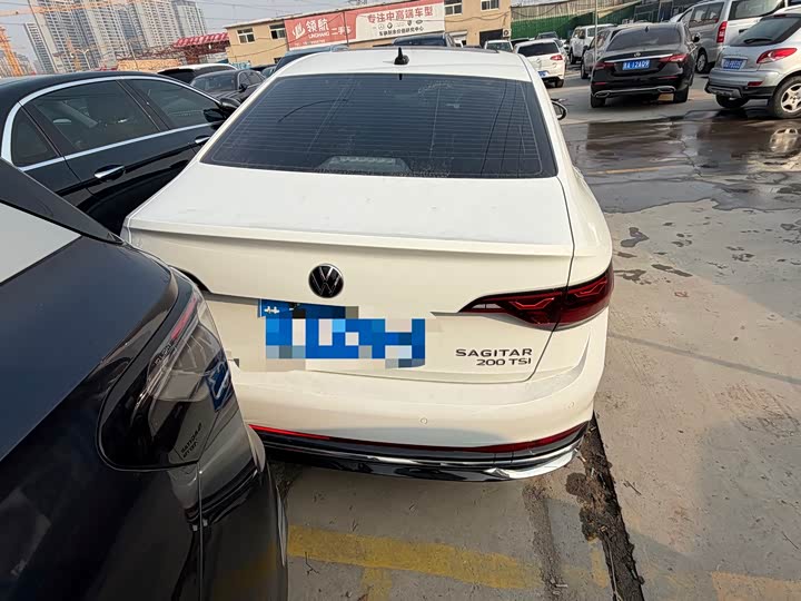 Фото 7 - Volkswagen Sagitar L