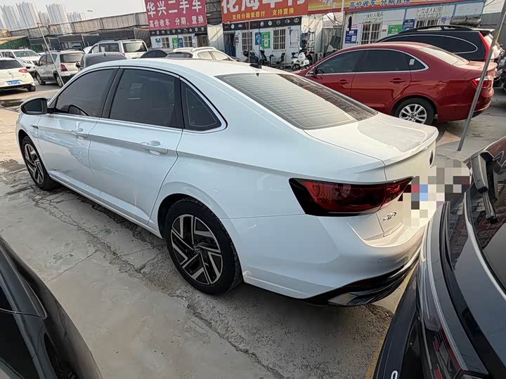 Фото 9 - Volkswagen Sagitar L