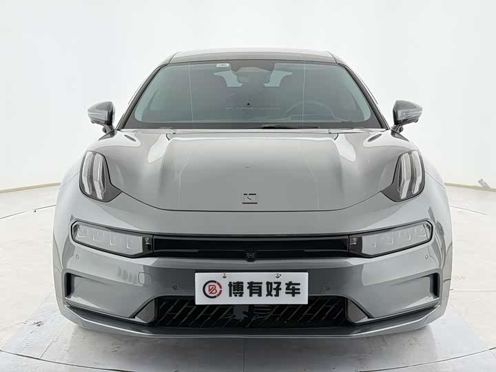 Фото 2 - Zeekr 001