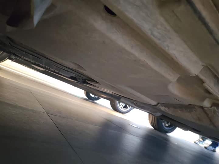 Фото 4 - Audi Q5L