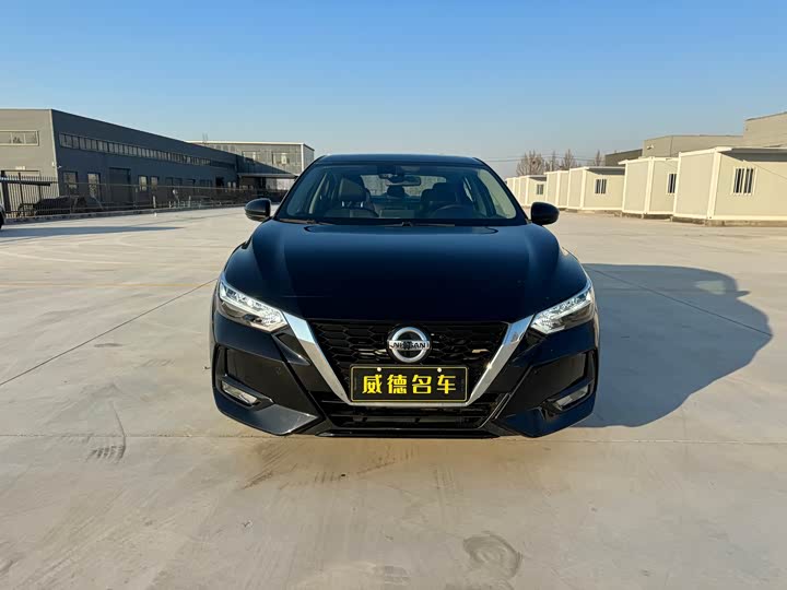 Фото 2 - Nissan Sylphy
