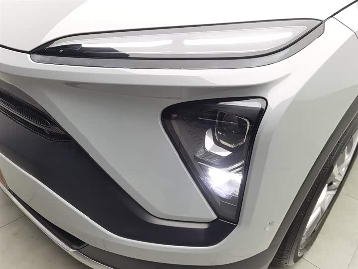 Фото 7 - Nio ES6