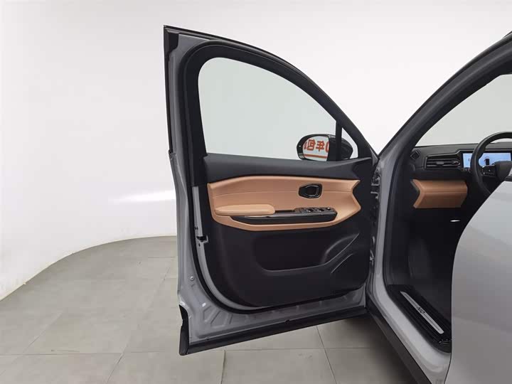 Фото 8 - Nio ES6