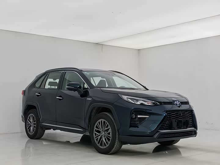 Фото 3 - Toyota Wildlander