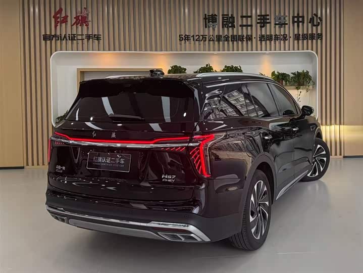 Фото 2 - Hongqi HS7 Hybrid