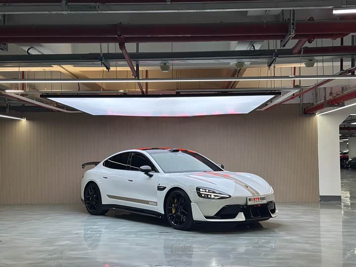 Фото 3 - Xiaomi SU7 Ultra