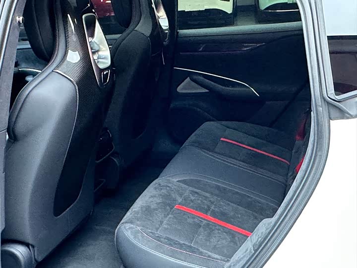 Фото 9 - Xiaomi SU7 Ultra