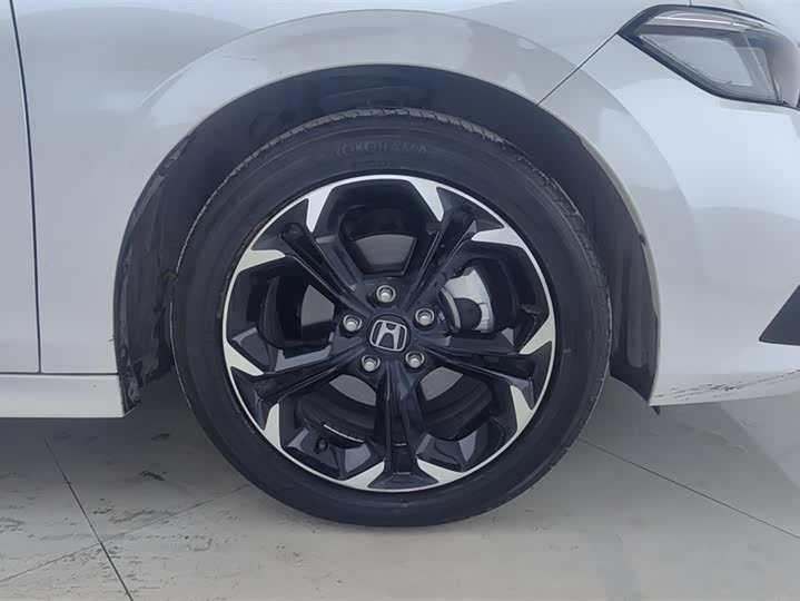 Фото 6 - Honda Civic