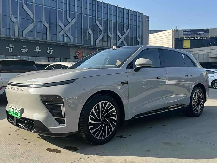 Фото 1 - Exeed Sterra ET