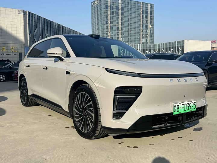 Фото 3 - Exeed Sterra ET