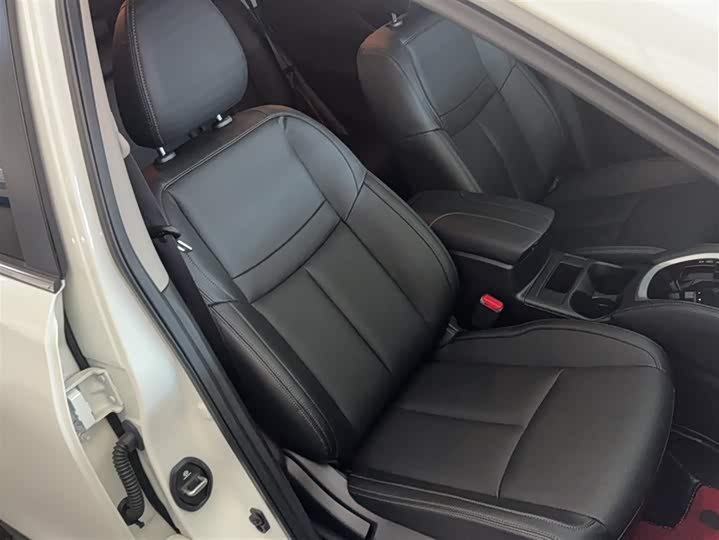 Фото 6 - Nissan X-Trail