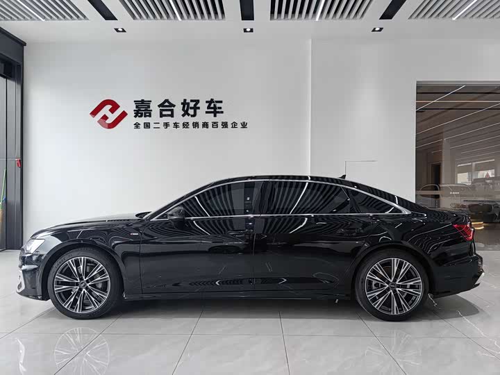 Фото 3 - Audi A6L