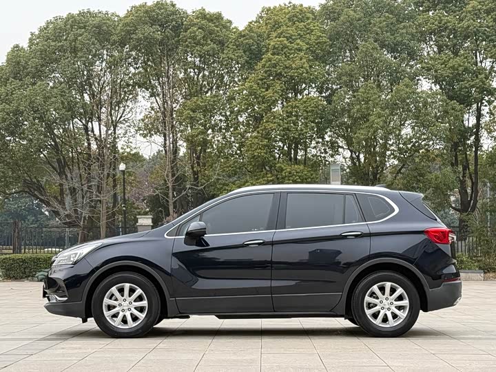 Фото 3 - Buick Envision Plus