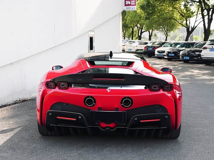 Фото 4 - Ferrari SF90