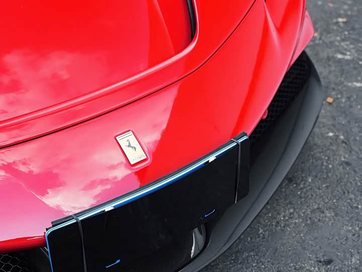 Фото 8 - Ferrari SF90